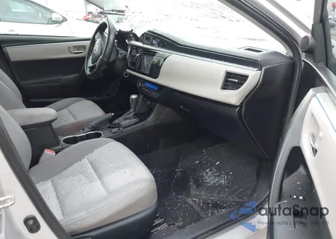 2014 Toyota Corolla Le z USA, uszkodzony, nr VIN 5YFBURHE5EP104014